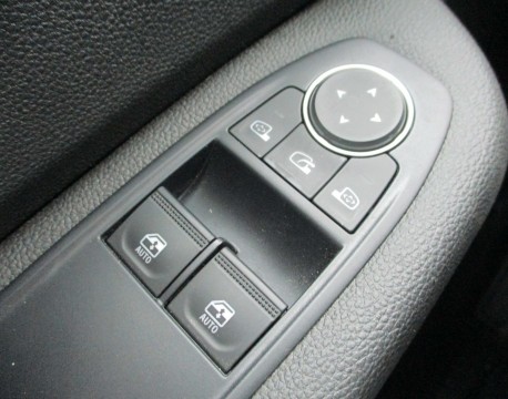 CLIO V 1.6 E-TECH 140CH BUSINESS