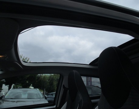 108 1.2 PURETECH 82CH ALLURE TOIT OUVRANT 5P