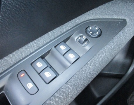 3008 1.5 BLUEHDI 130CH S&S ACTIVE BUSINESS