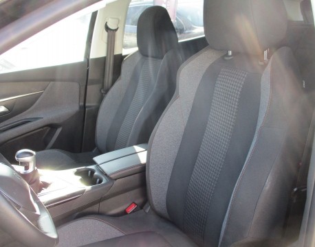 3008 1.5 BLUEHDI 130CH S&S ACTIVE BUSINESS