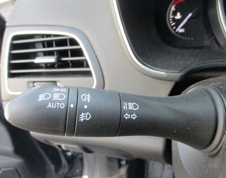 MEGANE IV 1.5 BLUE DCI 115CH BUSINESS