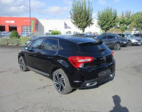 DS5 BLUEHDI 180CH PERFORMANCE LINE S&S EAT6