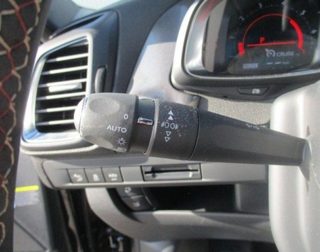 DS5 BLUEHDI 180CH PERFORMANCE LINE S&S EAT6