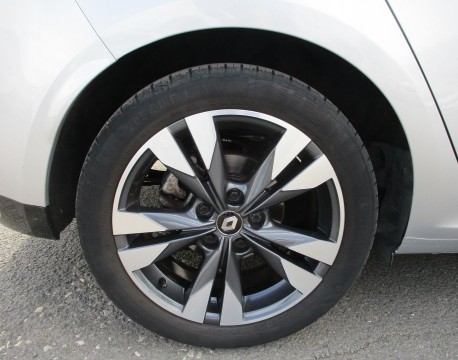 MEGANE IV 1.5 BLUE DCI 115CH INTENS EDC + OPTIONS