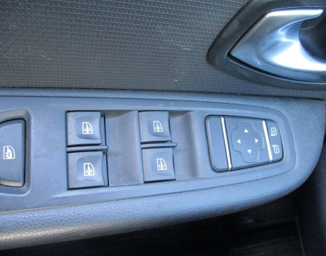 CLIO IV 1.5 DCI 90CH ENERGY BUSINESS 5P E6C