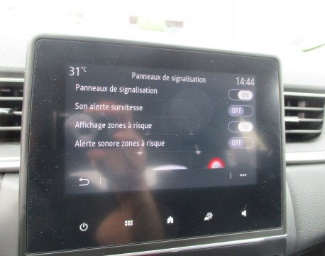 CAPTUR 1.5 BLUE DCI 95CH INTENS