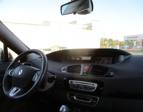 SCENIC III 1.9 DCI 130CH FAP BOSE