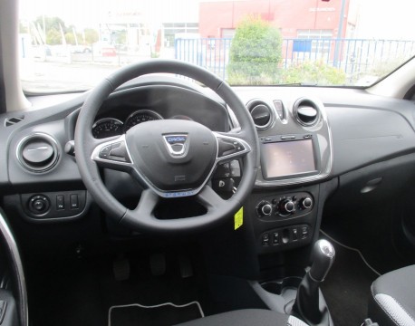 SANDERO 0.9 TCE 90CH STEPWAY