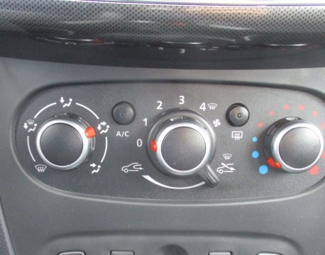 SANDERO 0.9 TCE 90CH STEPWAY