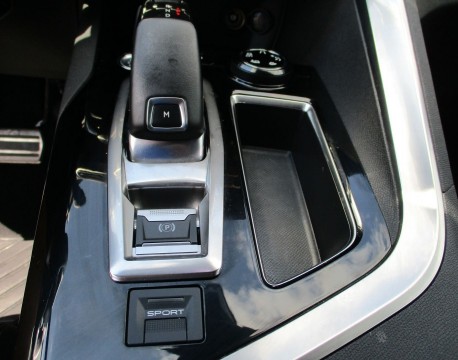 3008 1.5 BLUEHDI 130CH E6.C GT LINE S&S EAT8 + OPTIONS