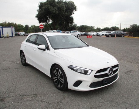 CLASSE A 180 D 116CH BUSINESS LINE 7G-DCT