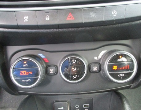 TIPO SW 1.6 MULTIJET 120CH EASY