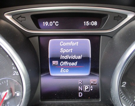 CLASSE GLA (X156) 250 FASCINATION 7G-DCT 211CH