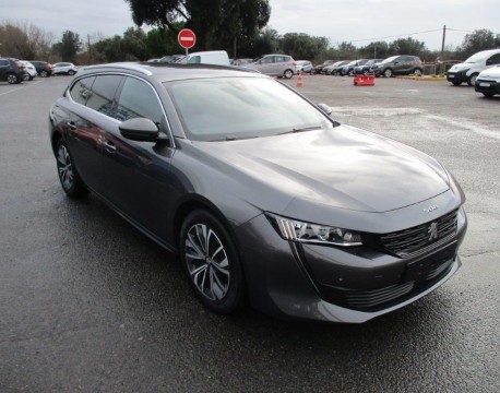 508 SW BLUEHDI 130CH S&S ALLURE EAT8 + OPTIONS