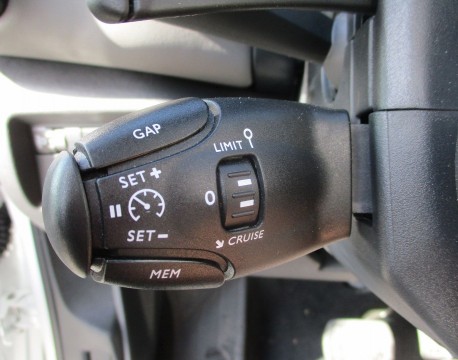 C5 AIRCROSS BLUEHDI 130CH S&S C-SERIES EAT8