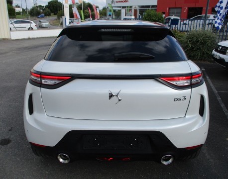 DS 3 CROSSBACK PURETECH 155CH LA PREMIERE BVA8