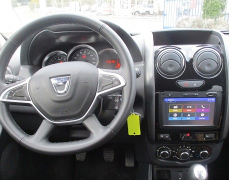 DUSTER 1.5 DCI 110CH BLACK TOUCH 4X2 MOTEUR ECHANGE STANDART