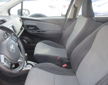 YARIS 100H DYNAMIC BUSINESS 5P HYB