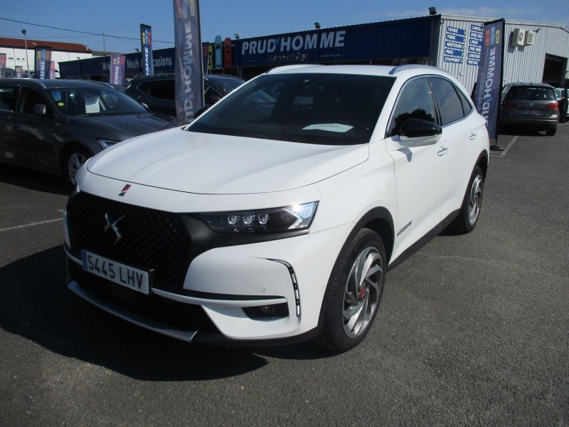 DS 7 CROSSBACK BLUEHDI 130CH DRIVE EFFICIENCY PERFORMANCE LINE AUTOMATIQUE 100G
