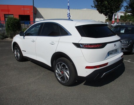 DS 7 CROSSBACK BLUEHDI 130CH DRIVE EFFICIENCY PERFORMANCE LINE AUTOMATIQUE 100G