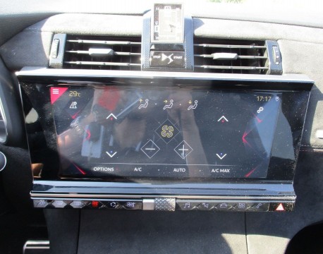 DS 7 CROSSBACK BLUEHDI 130CH DRIVE EFFICIENCY PERFORMANCE LINE AUTOMATIQUE 100G