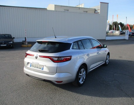 MEGANE IV ESTATE 1.5 BLUE DCI 115CH BUSINESS EDC