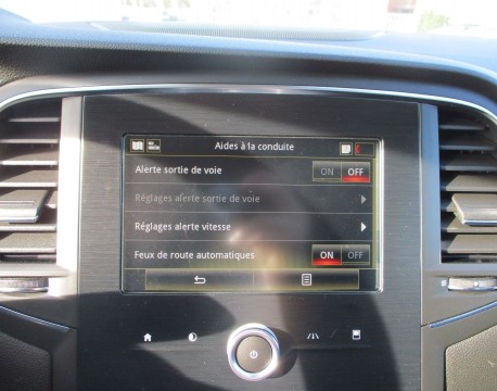 MEGANE IV ESTATE 1.5 BLUE DCI 115CH BUSINESS EDC