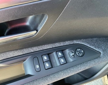 3008 1.6 BLUEHDI 120CH ACTIVE BUSINESS S&S