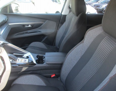 3008 1.6 BLUEHDI 120CH ALLURE S&S EAT6