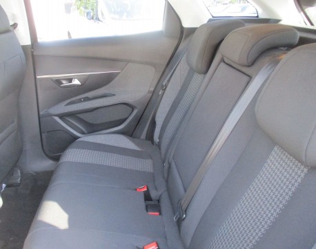 3008 1.6 BLUEHDI 120CH ALLURE S&S EAT6