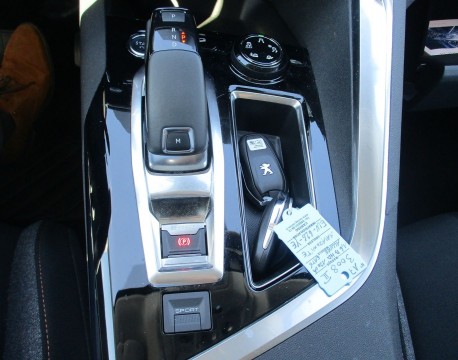 3008 1.6 BLUEHDI 120CH ALLURE S&S EAT6