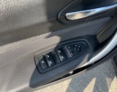 SERIE 1 (F21/F20) 116DA 116CH URBANCHIC 5P