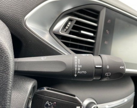 308 1.2 PURETECH 110CH S&S ACTIVE BUSINESS