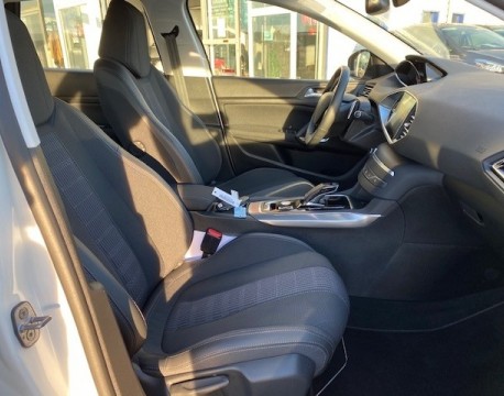 308 SW 1.2 PURETECH 130CH E6.C S&S ALLURE EAT8