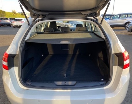 308 SW 1.2 PURETECH 130CH E6.C S&S ALLURE EAT8