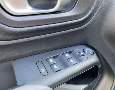 C5 AIRCROSS BLUEHDI 130CH S&S C-SERIES EAT8