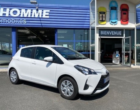 YARIS 70 VVT-I LINEA LUNA