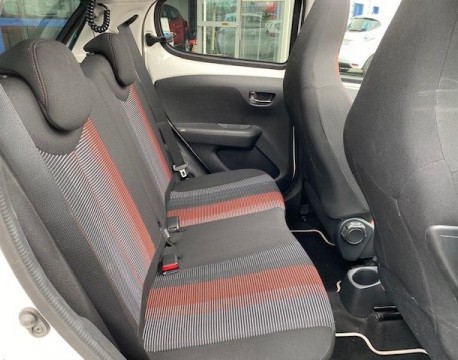 108 1.2 PURETECH 82CH ROLAND GARROS 5P