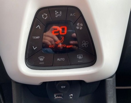 108 1.2 PURETECH 82CH ROLAND GARROS 5P