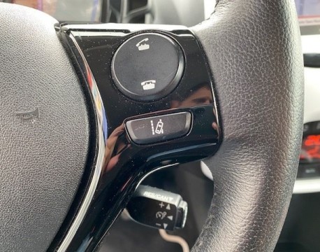 108 1.2 PURETECH 82CH ROLAND GARROS 5P