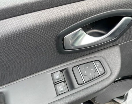 CLIO IV ESTATE 1.5 DCI 90CH ENERGY BUSINESS