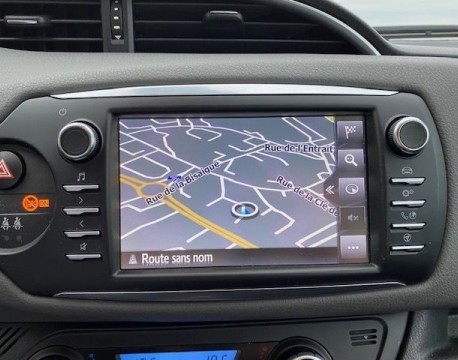 YARIS 100H FRANCE BUSINESS 5P