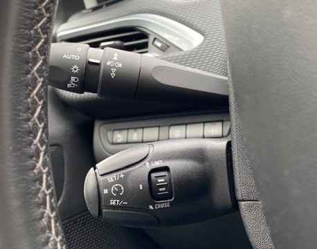 2008 1.2L 82CH PURETECH ALLURE