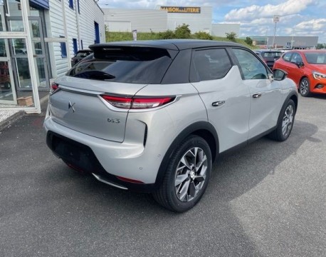 DS 3 CROSSBACK E-TENSE LA PREMIERE 136CH