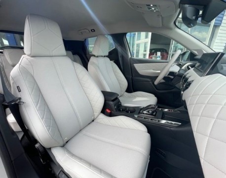 DS 3 CROSSBACK E-TENSE LA PREMIERE 136CH