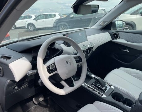 DS 3 CROSSBACK E-TENSE LA PREMIERE 136CH